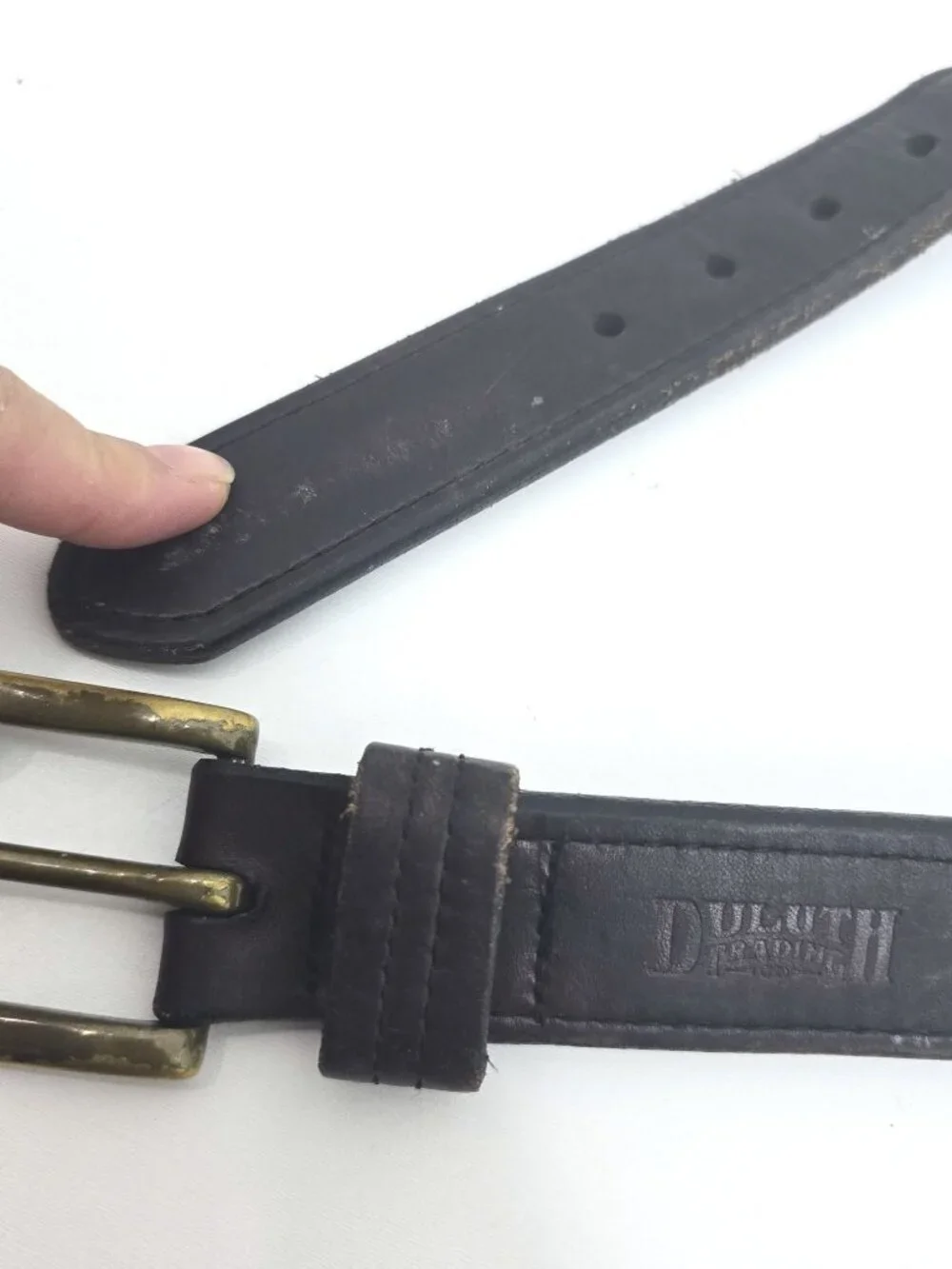 VTG DULUTH Trading Co. Size 40 Heavy Duty Leather Belt Brown Brass Buckle USA